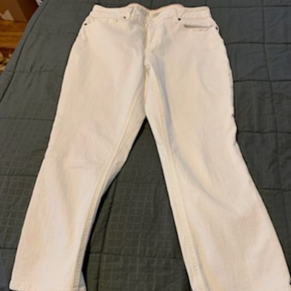 DKNY Ludlow Cropped White jeans